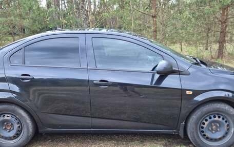 Chevrolet Aveo III, 2013 год, 700 000 рублей, 4 фотография