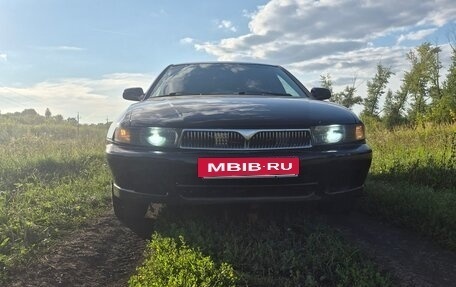 Mitsubishi Galant VIII, 2000 год, 340 000 рублей, 2 фотография