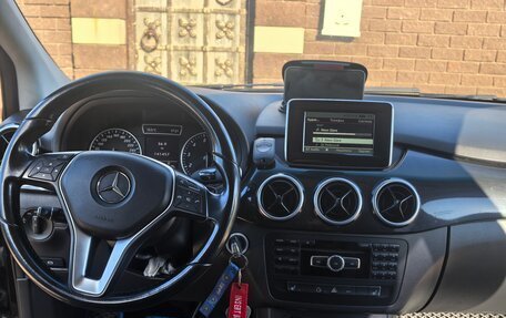 Mercedes-Benz B-Класс, 2013 год, 890 000 рублей, 14 фотография