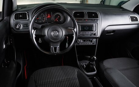 Volkswagen Polo VI (EU Market), 2014 год, 899 000 рублей, 6 фотография