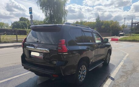 Toyota Land Cruiser Prado 150 рестайлинг 2, 2018 год, 4 950 000 рублей, 1 фотография