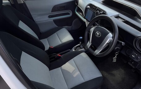 Toyota Aqua I, 2012 год, 830 000 рублей, 5 фотография