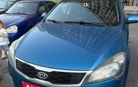 KIA cee'd I рестайлинг, 2010 год, 780 000 рублей, 3 фотография