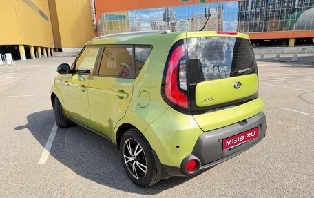 KIA Soul II рестайлинг, 2014 год, 1 250 000 рублей, 3 фотография