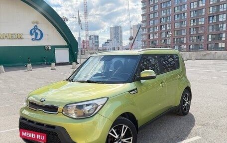 KIA Soul II рестайлинг, 2014 год, 1 250 000 рублей, 20 фотография