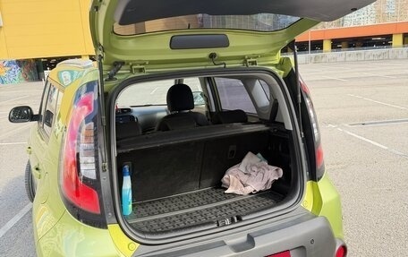 KIA Soul II рестайлинг, 2014 год, 1 250 000 рублей, 24 фотография