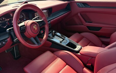 Porsche 911, 2025 год, 28 000 000 рублей, 7 фотография