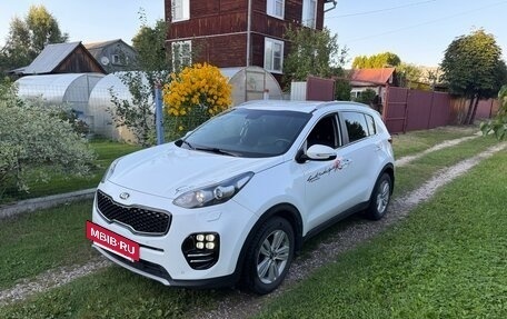 KIA Sportage IV рестайлинг, 2018 год, 2 200 000 рублей, 2 фотография