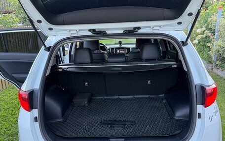 KIA Sportage IV рестайлинг, 2018 год, 2 200 000 рублей, 8 фотография
