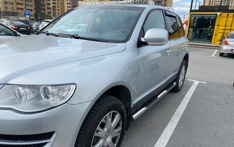 Volkswagen Touareg III, 2010 год, 1 200 000 рублей, 2 фотография