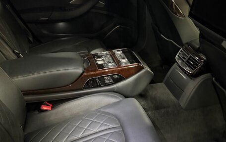 Audi A8, 2014 год, 3 200 000 рублей, 21 фотография