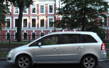 Opel Zafira B, 2008 год, 350 000 рублей, 1 фотография