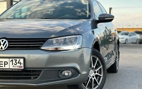 Volkswagen Jetta VI, 2012 год, 1 090 000 рублей, 16 фотография