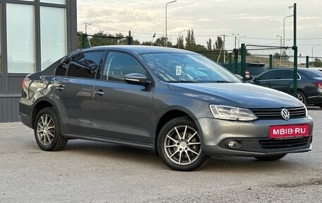 Volkswagen Jetta VI, 2012 год, 1 090 000 рублей, 9 фотография