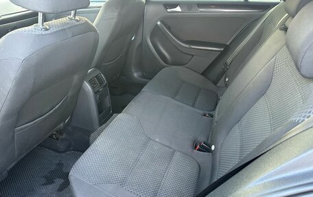 Volkswagen Jetta VI, 2012 год, 1 090 000 рублей, 22 фотография