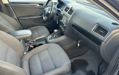 Volkswagen Jetta VI, 2012 год, 1 090 000 рублей, 25 фотография