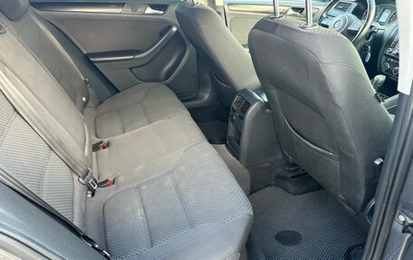 Volkswagen Jetta VI, 2012 год, 1 090 000 рублей, 24 фотография