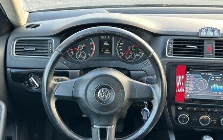 Volkswagen Jetta VI, 2012 год, 1 090 000 рублей, 27 фотография
