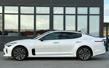 KIA Stinger I, 2018 год, 1 970 000 рублей, 4 фотография
