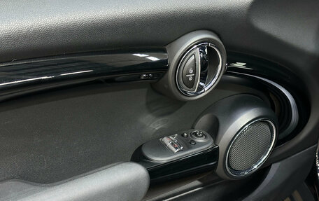 MINI Hatch, 2020 год, 2 090 000 рублей, 11 фотография