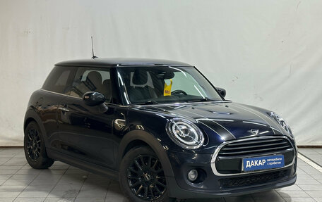MINI Hatch, 2020 год, 2 090 000 рублей, 2 фотография
