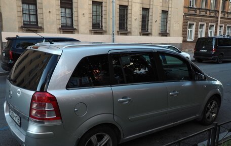 Opel Zafira B, 2008 год, 350 000 рублей, 3 фотография