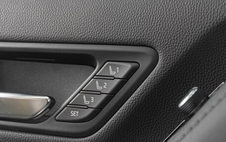 Toyota Land Cruiser, 2021 год, 10 599 000 рублей, 26 фотография