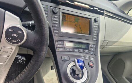 Toyota Prius, 2009 год, 1 150 000 рублей, 19 фотография