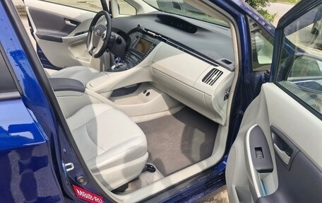 Toyota Prius, 2009 год, 1 150 000 рублей, 30 фотография