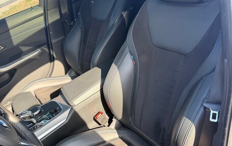 BMW 3 серия, 2020 год, 3 580 000 рублей, 13 фотография