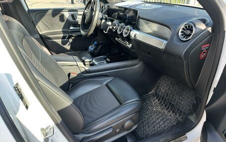 Mercedes-Benz GLB, 2021 год, 2 399 000 рублей, 4 фотография