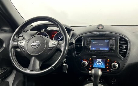 Nissan Juke II, 2012 год, 870 000 рублей, 15 фотография