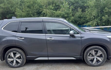 Subaru Forester, 2021 год, 2 450 000 рублей, 2 фотография