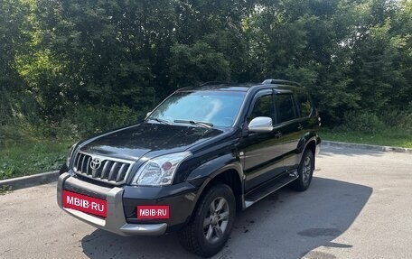 Toyota Land Cruiser Prado 120 рестайлинг, 2008 год, 2 300 000 рублей, 2 фотография