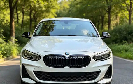BMW 1 серия, 2023 год, 1 449 003 рублей, 2 фотография