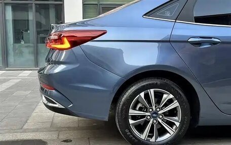 Ford Escort, 2023 год, 1 049 003 рублей, 8 фотография