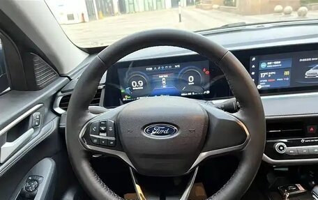 Ford Escort, 2023 год, 1 049 003 рублей, 13 фотография