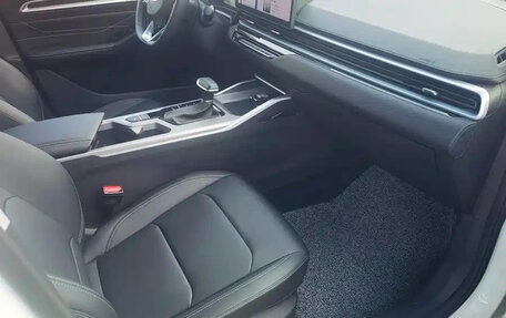 Geely Emgrand, 2026 год, 1 250 000 рублей, 8 фотография