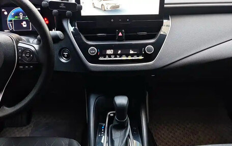Toyota Corolla, 2025 год, 1 850 000 рублей, 8 фотография