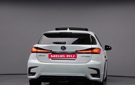 Lexus CT I рестайлинг, 2017 год, 1 402 222 рублей, 3 фотография