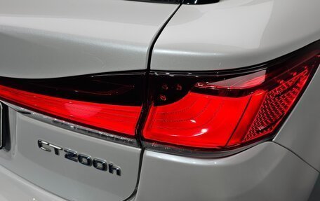Lexus CT I рестайлинг, 2017 год, 1 402 222 рублей, 26 фотография