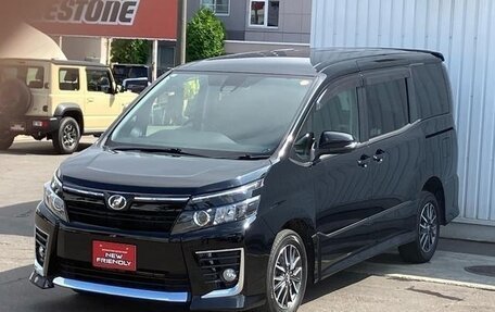 Toyota Voxy III, 2017 год, 1 870 000 рублей, 1 фотография