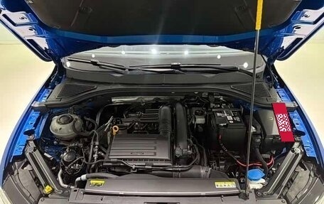 Volkswagen Bora, 2023 год, 1 290 000 рублей, 15 фотография