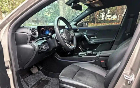 Mercedes-Benz A-Класс, 2023 год, 1 689 003 рублей, 13 фотография
