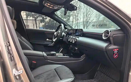 Mercedes-Benz A-Класс, 2023 год, 1 689 003 рублей, 15 фотография