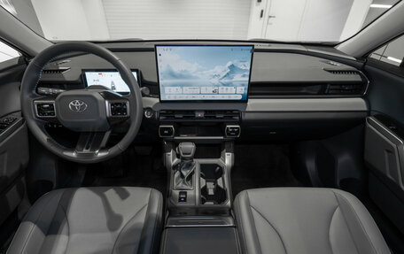 Toyota RAV4, 2026 год, 4 360 000 рублей, 8 фотография