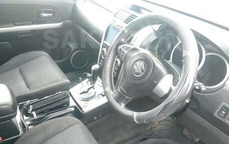 Suzuki Escudo III, 2005 год, 900 000 рублей, 8 фотография