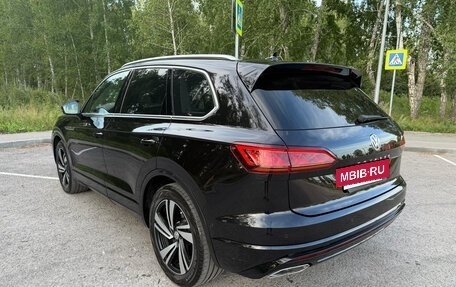 Volkswagen Touareg III, 2018 год, 5 750 000 рублей, 6 фотография