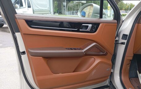 Porsche Cayenne III, 2020 год, 8 445 000 рублей, 10 фотография