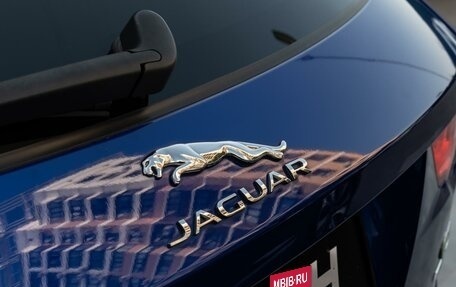 Jaguar F-Pace, 2018 год, 4 180 000 рублей, 8 фотография